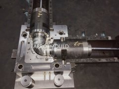 elbow-pipe-fitting-mould